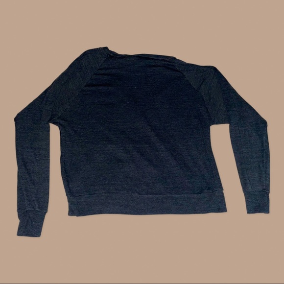 OBEY crew neck size medium - Picture 2 of 2